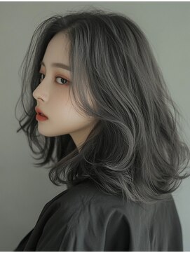 ピヨン 心斎橋(piLLon) 髪質改善/ヘアセット/インナーカラー/ブリーチ/エクステ