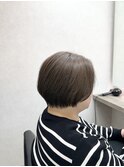 立川駅/立川南口/ショートボブ/白髪ぼかし/ショート丸みボブ