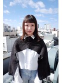 オン眉ボブ