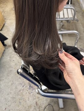 ウィークエンド(WEEKEND) ブリーチなしダブルカラー+カット+トリートメント【￥13800】