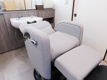 フリー(free)の雰囲気（席を立たずにフルフラットシャンプー出来るセット面）
