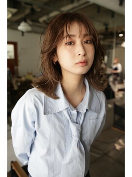 ダンボ(DUMBO) 明るめブラウン/ブリーチなしカラー