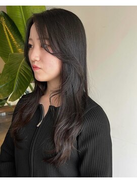 美容室 アイディー i-dee ロングレイヤースタイル/お顔まわりカット