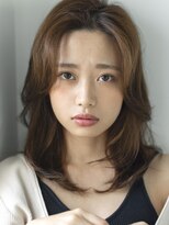 エミュ 表参道 青山(emu)&nbsp;透明感ベージュブラウンカラーと大人ハッシュカットレイヤー