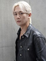 レジュアル(RESSUAL)&nbsp;フェザーパーマ刈り上げセンターパート波巻きツイストスパイラル