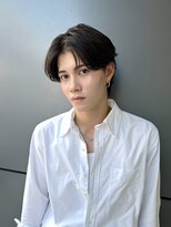 トルネード(TORNADO)&nbsp;メンズショートセンターパートビジネスヘア暗髪面長K20251206