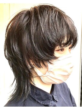 エッジリフ 京都四条店(edge ref) どんな骨格、顔型、髪質にもフィットするショートウルフ