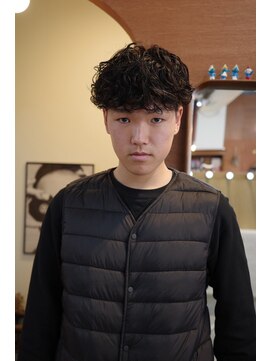 エディ(Edy) メンズ刈り上げスペインカール波巻きスパイラルパーマ眉毛カット