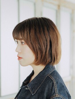エレガンスシエル(ELEGANCE ciel)の写真/【40代以上の大人女性支持◎】女性スタイリストが多く、髪の悩みを相談しやすい◎リラックスできる空間です