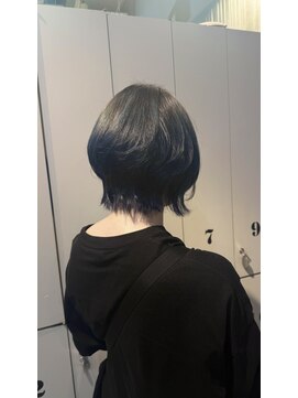 パーク なんば本店(PARK.) ショートウルフ×ネイビーブルー