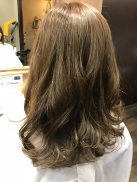 グラヅィア(Grazia) エアリーロング