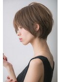 【Le'a】サイドから見てもキレイな小顔　丸みショート