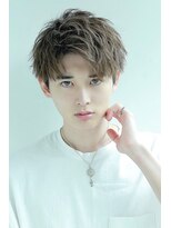 リップス 原宿(LIPPS)&nbsp;爽やかアップバング【 前下がり質感ツーブロック刈り上げ 】