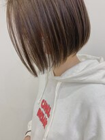 ジゼル(gisele)&nbsp;前下がりボブ