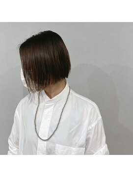 ハク(haku.) 切りっぱなしボブ