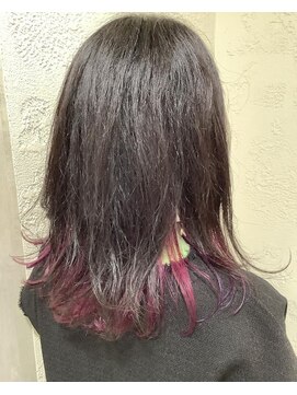 ヘアメイク カン プラスエフ(HAIR MAKE KANN+f) ミディアムレイヤー　インナーカラー