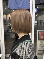 ベニス(VENICE)&nbsp;ぱつっとボブとハイライトベージュ