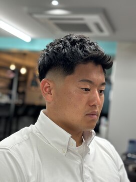 ヘアーラボ 樟葉(Hair Labo) Textured スキンフェード 枚方 南楠葉