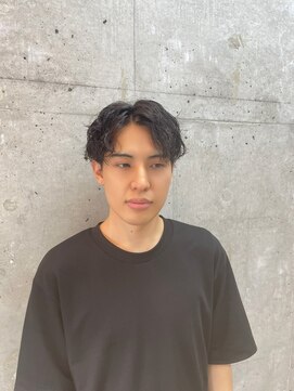 デフカッヅ 北千住(DEF CUTZ) 緩めツイスパ