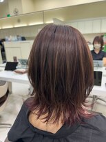 プールドゥマン 屯田(POUR DEMAIN) インナーカラー/ボブルフ/レイヤー/デザインカラー/ピンクカラー