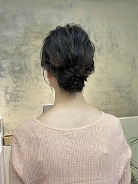 メク(meku) ふんわりシニヨン*