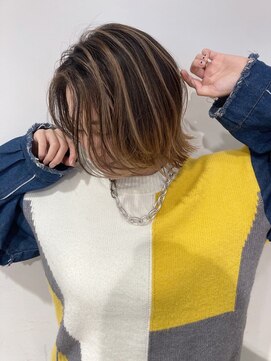ハウス(HAUS.) 横浜で叶う！バレイヤージュ白髪ぼかしハイライト（ayaka）