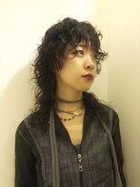 ナループロアツム(Nalu pu loa Tsum)&nbsp;ウルフパーマ/マレットヘア/マレットパーマ