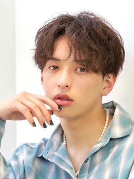 ゴールド 京都 三条(GOALD) 緩めスパイラルパーマセンターパート