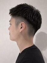 キリ 逗子(kiri) 逗子葉山メンズカットスパイキーショートフェード眉毛サロンm7