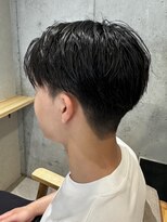 キリ 逗子(kiri)&nbsp;逗子葉山メンズショートアップバングセンターパート韓国眉毛R93