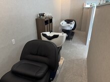 ゴートヘア(GOAT hair)の雰囲気(フルフラットのシャンプー台で、至福な時間をお過ごし下さい。)