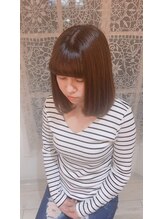 レーヴヘアー(Reve HAIR) クセを抑えたミディアムヘアー