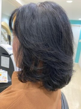 美容室 マム(MOM) 毛量少なめのヘアにはハイレイヤー