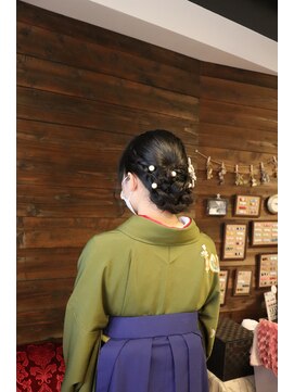 ミックスカール(Mixcurl) 卒業式編み込みアップスタイル