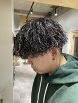 クオル 立川(QOL)&nbsp;ツイスパ ツイスト スパイラル ハイライト 波巻き 波打ち パーマ