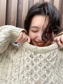 イコル(ikoru) ショート/大人可愛い/ニュアンスパーマ/30代/40代/代官山/恵比寿