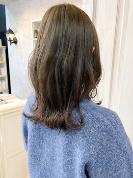 キャアリー(Caary) 福山人気caaryグレージュアッシュニュアンスカラーぱっつん前髪