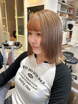 アンユヘアー 与野駅前店(unu.hair)&nbsp;切りっぱなしボブ/ミルクティーベージュインナーカラーオレンジ