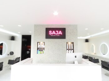 サジャ バイ エレン(SAJA by Ellen)の写真/韓国風のスタイリッシュな店内♪リラックスできる居心地の良い空間をご提供★