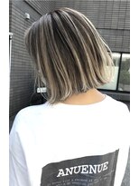 ハーツ(Heart's)&nbsp;白髪ぼかし◯脱白髪染め似合わせミディアムレイヤー40代50代60代