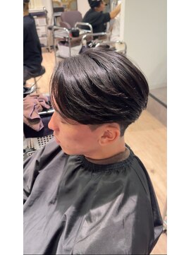 エクシア 西梅田店(EXCIA) さらさらセンターパート！