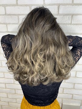 ディーバ 渋谷(D.I.E.V.A) 10代20代30代髪質改善グレージュグラデーション大人レイヤー