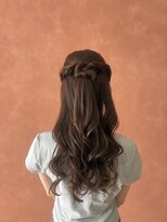 ヘアセット専門サロン by OKINAWA WATABE WEDDING 北谷店&nbsp;ハーフアップ