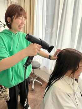 エイジングケアサロン@Hair 新小岩【アットヘア】の写真/【西葛西の大人気サロンが新小岩に上陸】艶と潤いに満ちたワンランク上の“私らしい”美髪スタイルへ◇