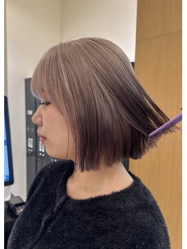 カットデザインカラーで叶うハイトーンカラー♪