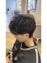 カシェ シモムラ(Cashe'e SHIMOMURA)&nbsp;松阪メンズニュアンスパーマフェザーパーマセンタパート