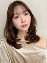 アグノス 青山(Agnos)&nbsp;薄めバングイメチェンレイヤーカットこなれヘアピンクベージュ