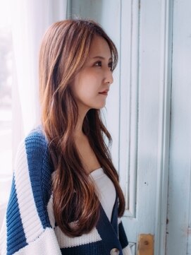 ヘアアンドリラクゼーション シャッセ(Hair&Relaxation SASE) 顔まわりレイヤー
