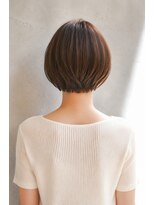 ベルス(bellus)&nbsp;顔まわりショートボブ×オリーブベージュ　20代　30代
