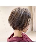20代30代大人可愛い小顔ボブ前下がりショート